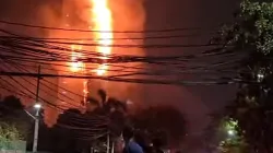 Kebakaran Hebat Gedung Bapenda Jakarta, Api Ludeskan 6 Lantai, Satu Pekerja Dievakuasi