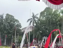 Upacara HUT RI di Jawa Barat: Pertama di Gedung Sate, Dedi Mulyadi Tempatkan Petani dan Ojol di Kursi VIP