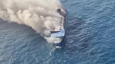 Tragedi Mutiara Sentosa 2: Siapa Bertanggung Jawab Atas Terbakarnya Kapal di Laut Madura?